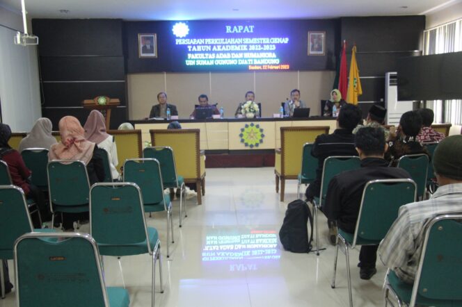 
 27 Februari 2023, Fakultas Adab dan Humaniora UIN Bandung Siap Mulai Perkuliahan Bauran